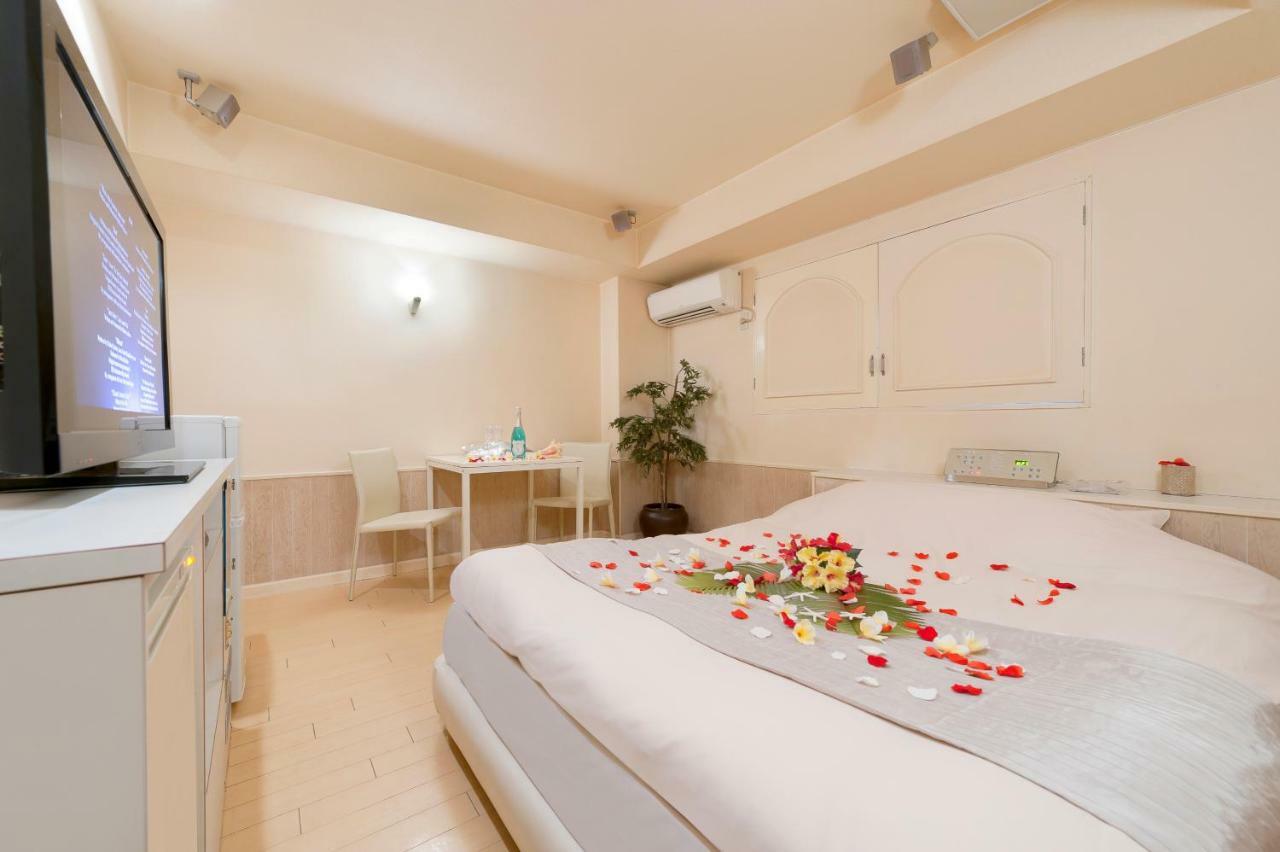 Hotel Monica Hayama (Adults Only) Esterno foto